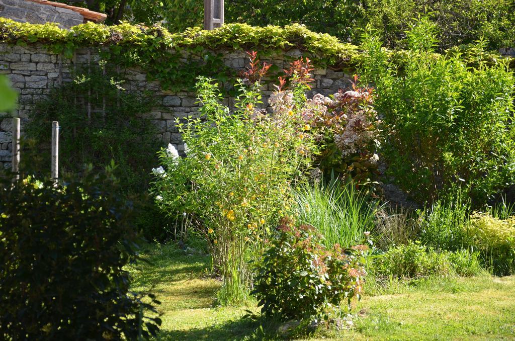 La Closerie Bed & Breakfast Nercillac Exterior foto